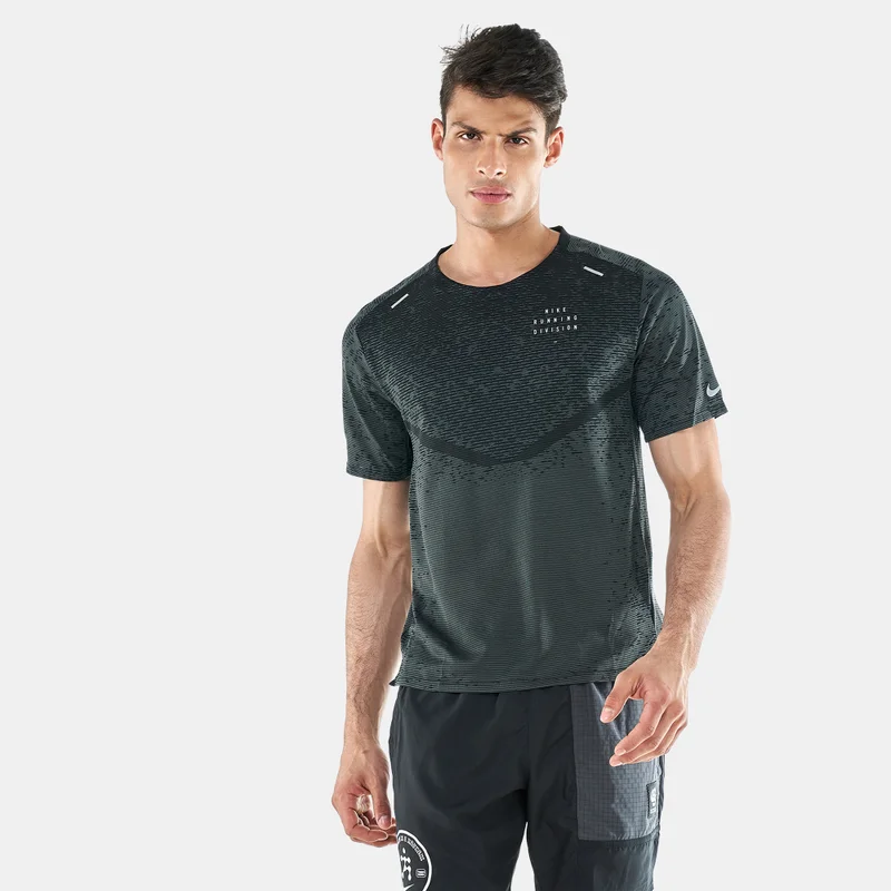 نايكي تيشيرت دراي فت ادف رن ديفجن تك نت للرجال