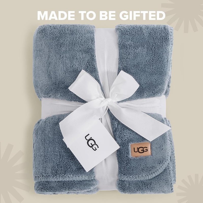 أوغ بطانية ناعمة من نوع UGG بلون أبيض، مريحة وأنيقة، مثالية للأريكة أو السرير، مقاس 50” × 70”. - Image 4