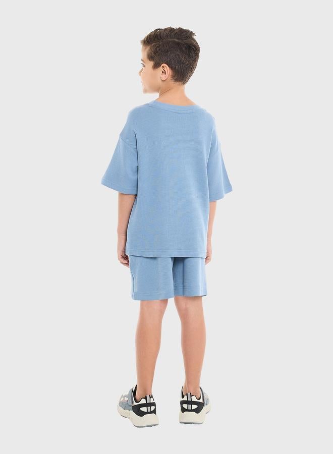 victor and jane Boys Blue Textured Oversized T-Shirt And Shorts Set - Image 2
