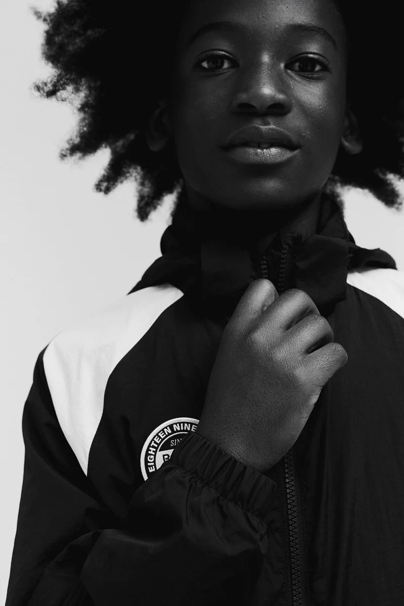 اتش اند ام Motif-Detail Windbreaker