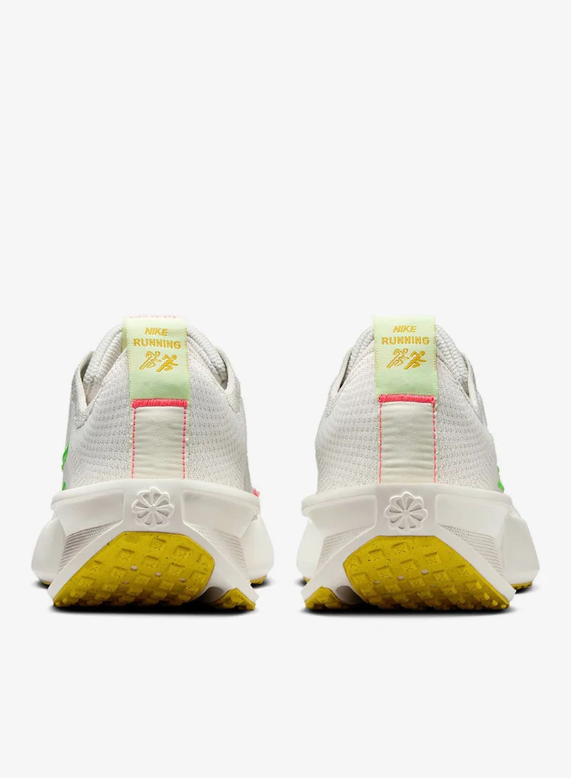 نايكي إنترآكت رن