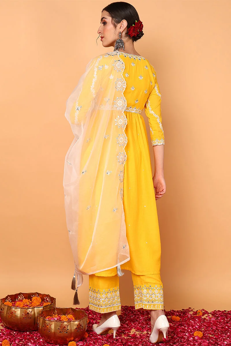 ZERESOUQ Yellow Silk Blend Solid Embroidered Anarkali Set