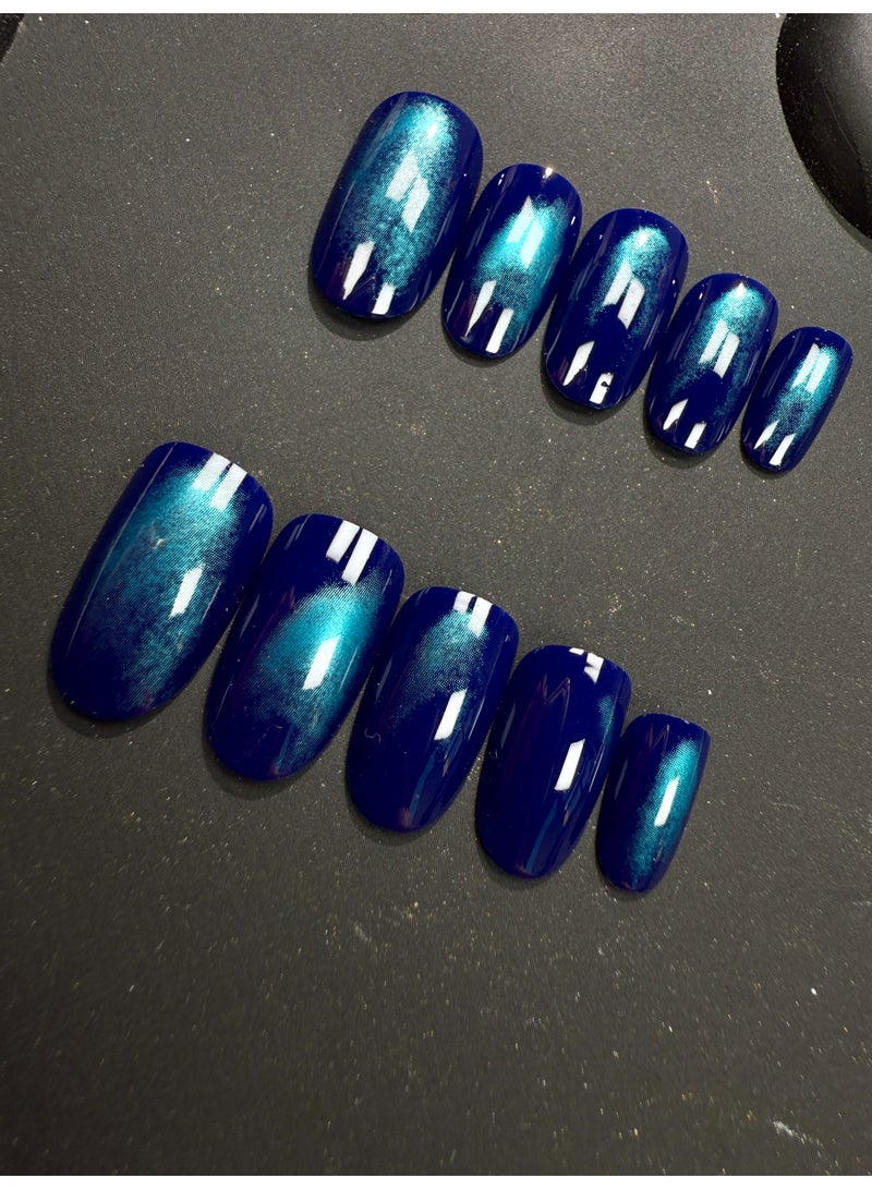 Elegant and deep cat-eye oval gradient blue false nail patch, item number w576 - Image 2
