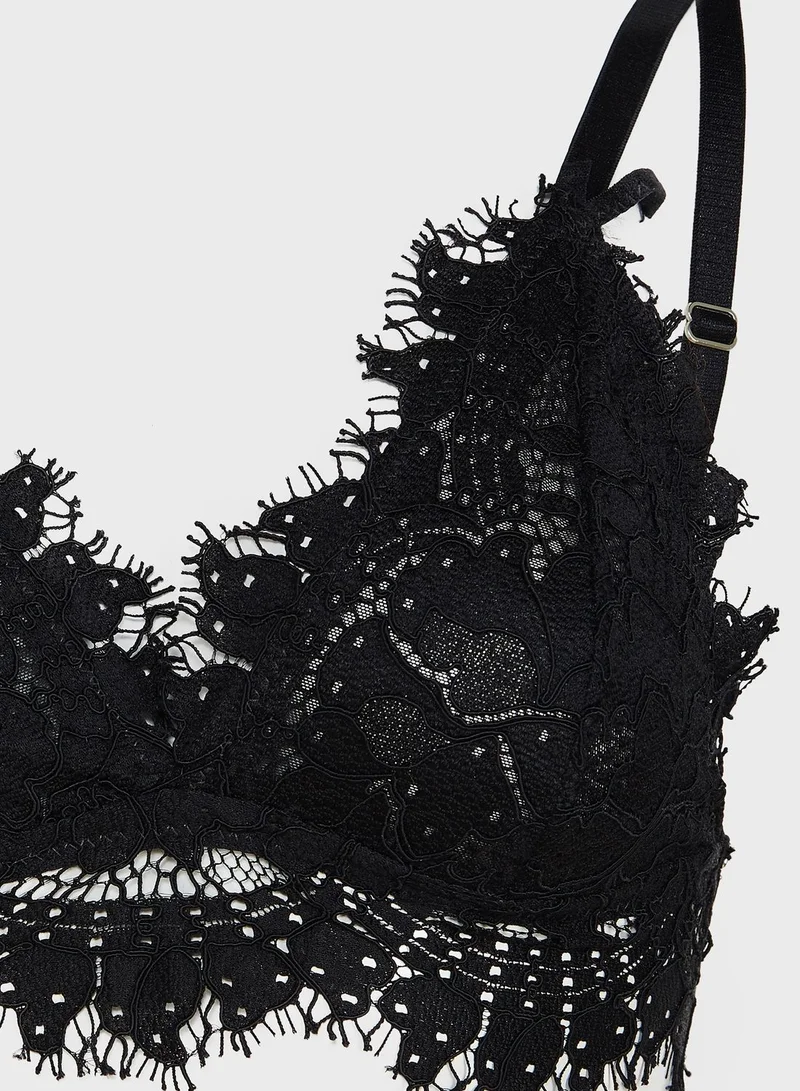 Madamelle Lace Detail Plunge Bra