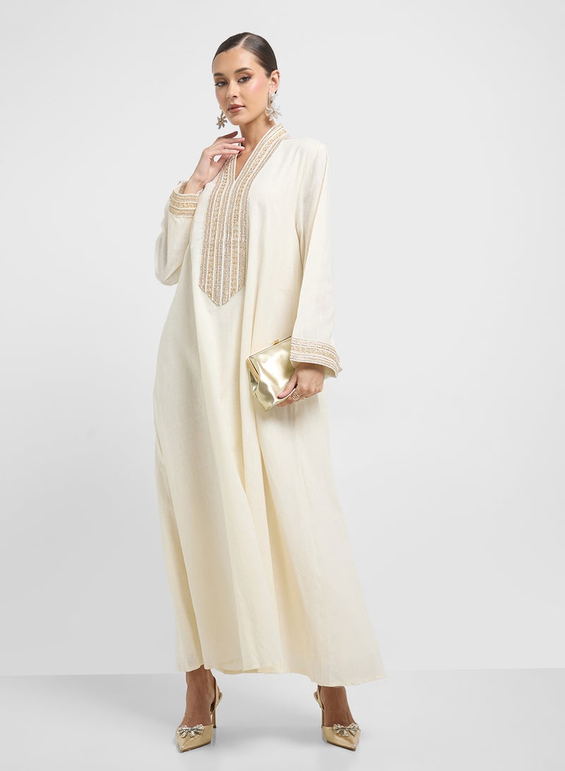 Khizana Embroidered Jalabiya  - Image 4
