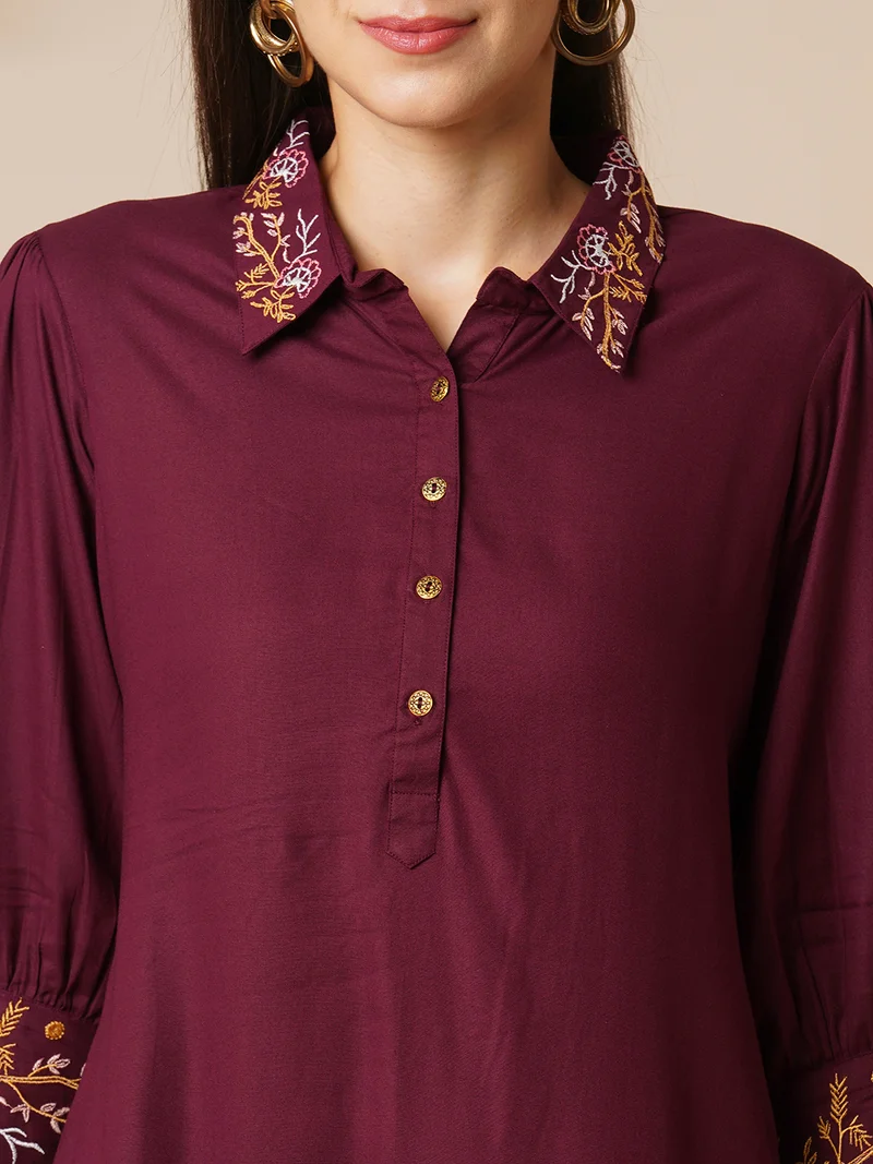 globus Women Floral Embroidered Shirt Collar Cuffed Sleeves Top & Trousers