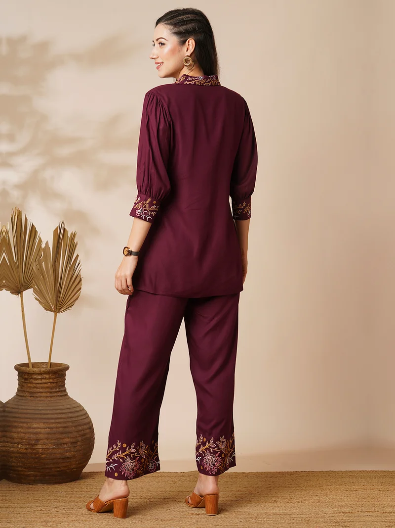 globus Women Floral Embroidered Shirt Collar Cuffed Sleeves Top & Trousers