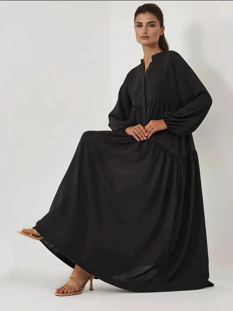 هيكاب فستان ماكسي بياقة على شكل حرف  مزين بأزرار