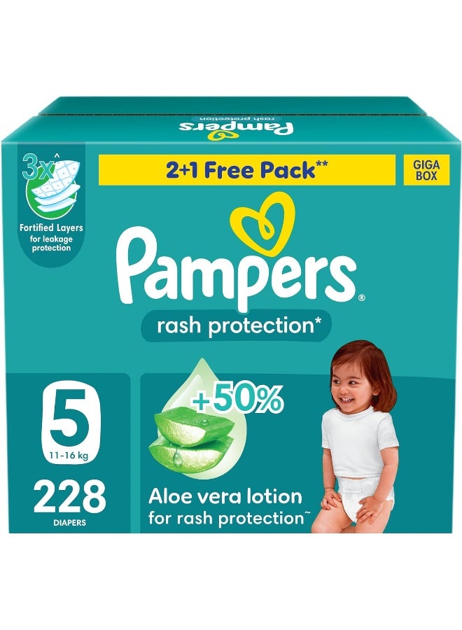 بامبرز Pampers Rash Protection Taped Diapers, Size 5, 11-16kg, +50% Aloe Vera Lotion for Rash Protection, 3x Fortified Layers for Leakage Protection, Giga Box, 228 Count - Image 1