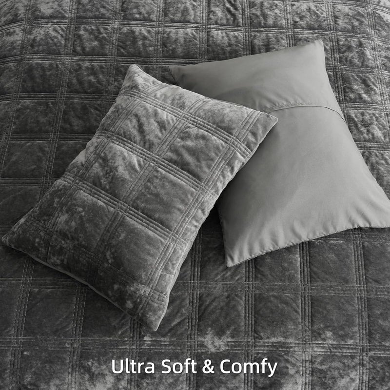 PHF طقم لحاف فخم من قماش المخمل بحجم كوين، لحاف مخمل خفيف الوزن، طقم سرير مبطن بتصميم الماس فائق النعومة، غطاء سرير لتزيين المنزل 90" x 92" مع 2 غطاء وسادة 20" x 26"، رمادي - Image 5
