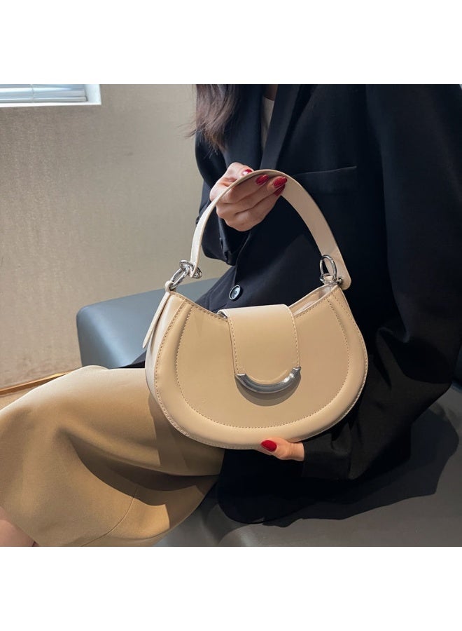 Chic Underarm Bag Timeless Design Fusion Premium Craft and Practicality for Seamlessly Stylish Moments - Image 2