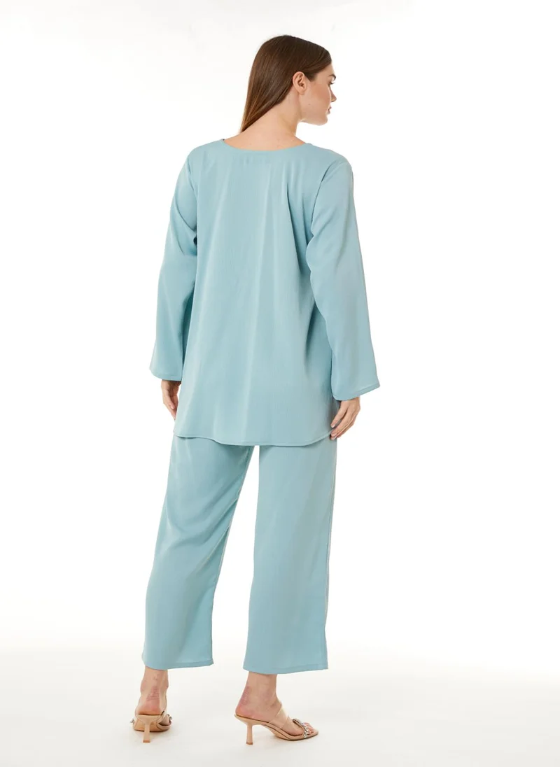 Moistreet Light Blue Zoom Top and Pants Set