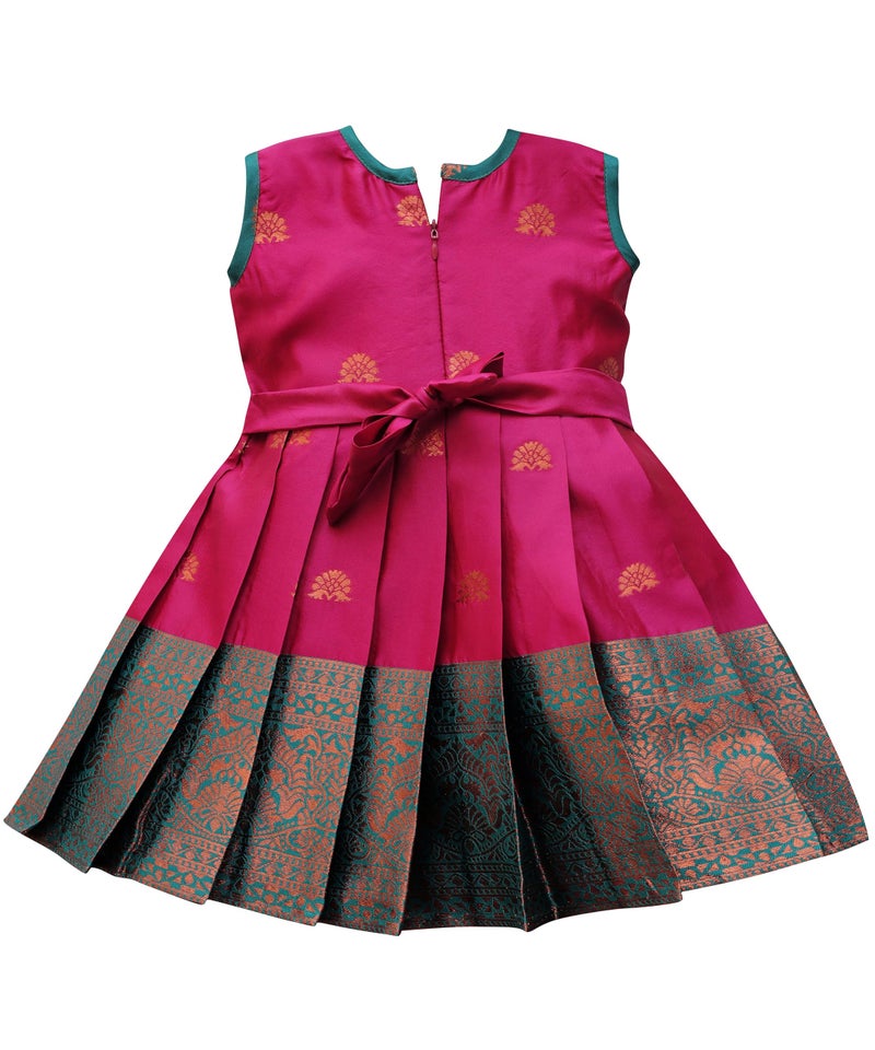Suzvan Baby Girls South Indian Traditional Pattu Pavadai Jacquard Silk Lehenga Choli (Pink, 3-6 Months) - Image 4
