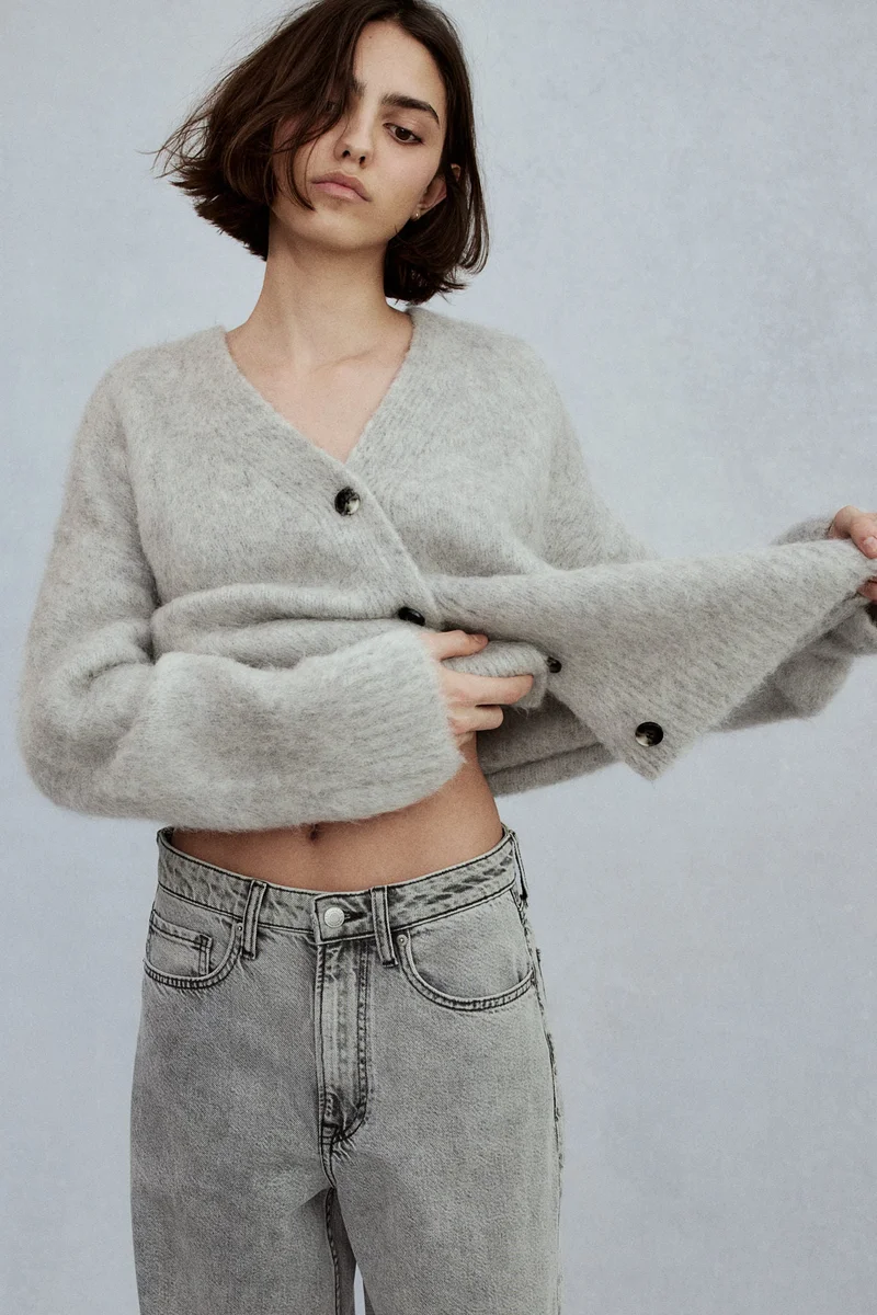 H&M Feather Soft Super Wide Ultra High Jeans