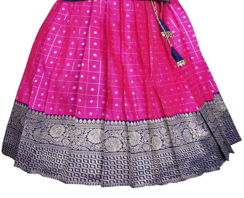 Suzvan New South Indian Traditional Pattu Pavadai Tapeta Silk Lehenga Choli For Girls Dress (Blue & Pink, 3-4 Years) - Image 4