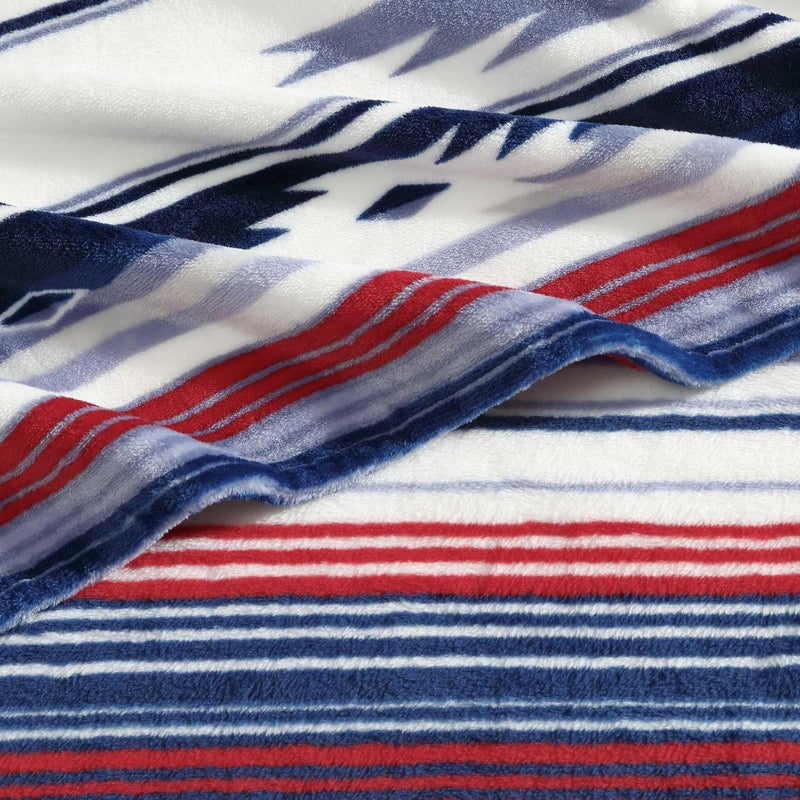Wrangler - Throw Blanket  Soft Plush Fleece Bedding  Yellowstone Inspired  Western Decor for Bed or Couch (Coyote Sands Blue/Red  50"" x 70"") - Image 3