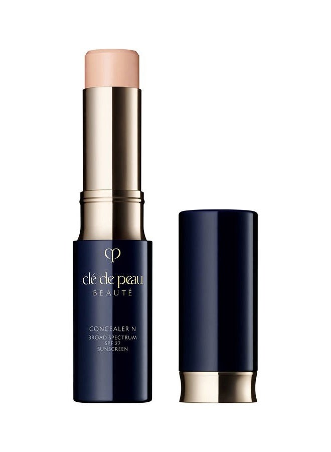 Cle De Peau مستحضر كلي دي بو بيوتي، خافي عيوب SPF 27، بيج - Image 1