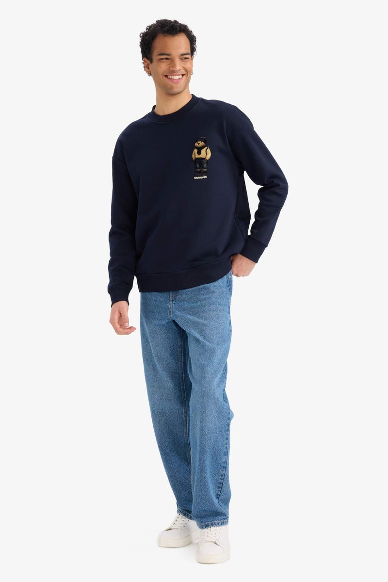 DeFacto Boxy Fit Crew Neck Bear Print Sweatshirt - Image 2