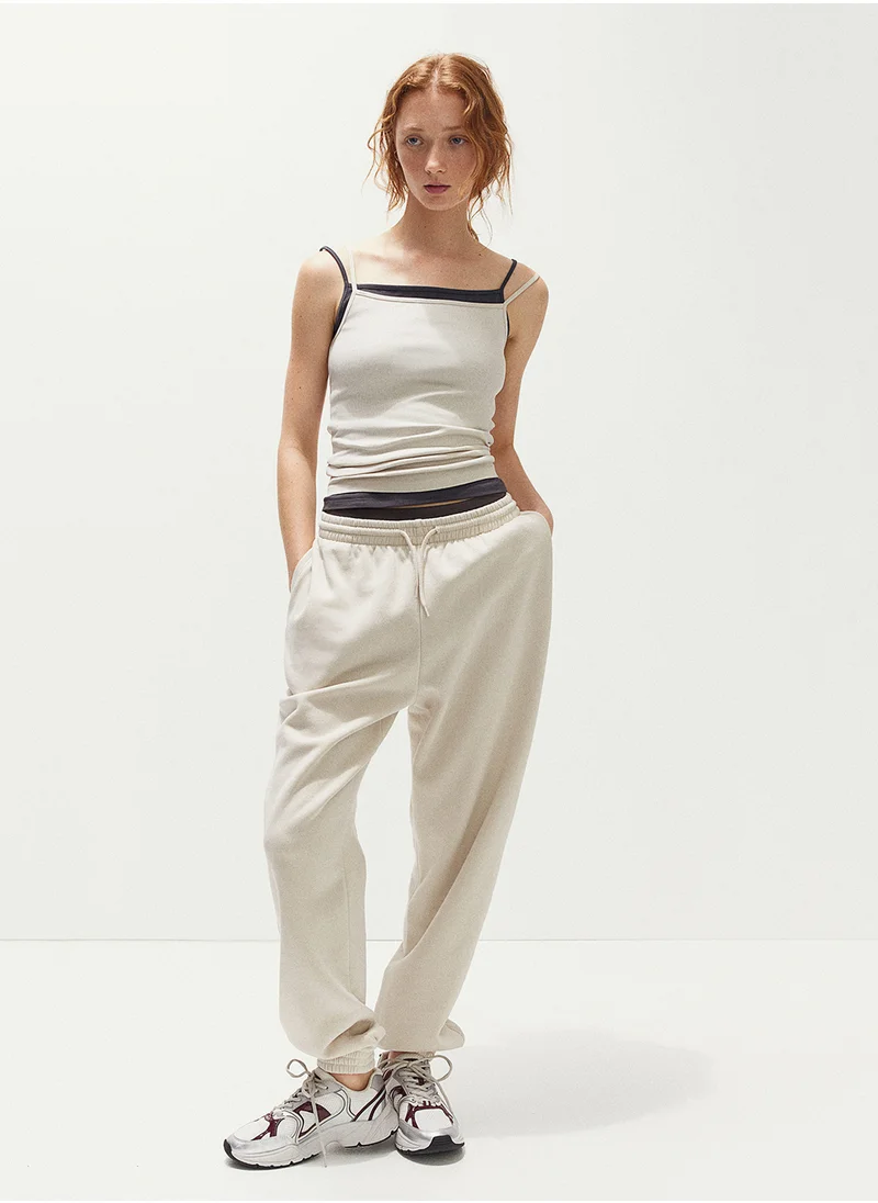 اتش اند ام High-Waisted Joggers