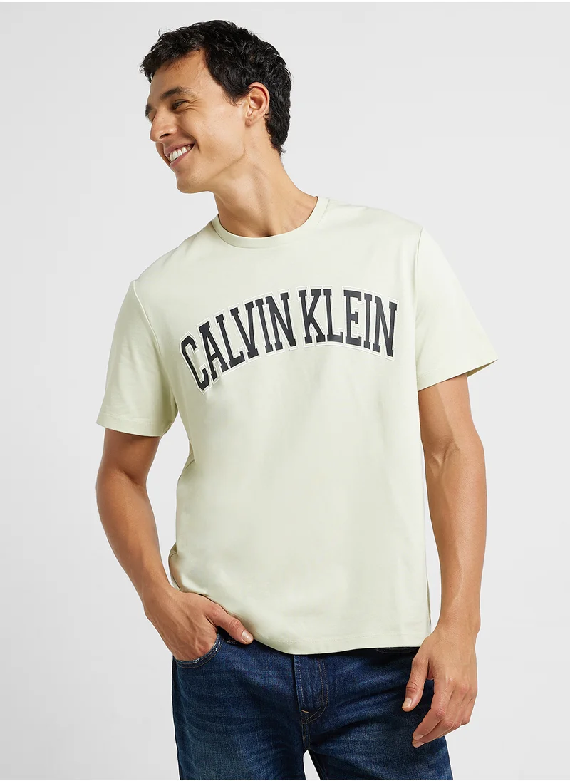 Calvin Klein Jeans Essential Crew Neck T-Shirt