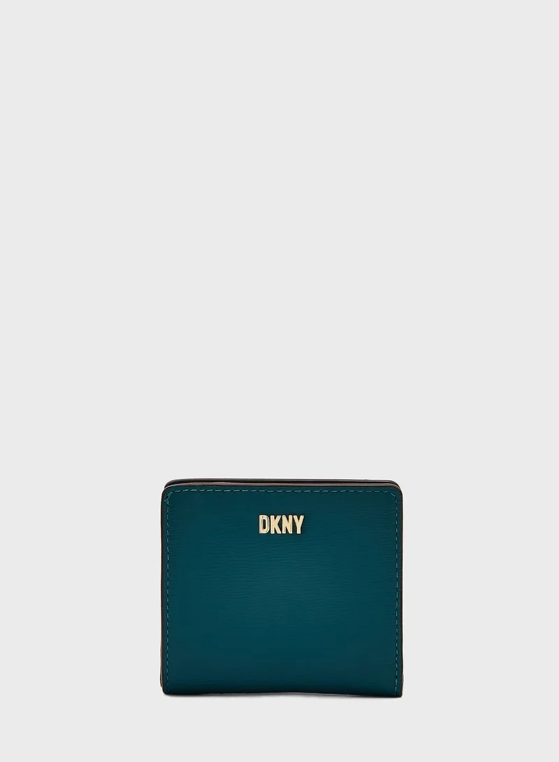 DKNY Bryant Park Bifold Wallet