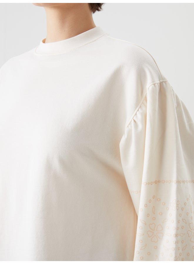 LC WAIKIKI Crew Neck Patterned Women's Sweatshirt Tunic - Image 3