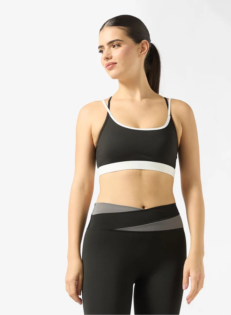 Frwd Seamless Contrast Trim Detail Cross Back Sports Bra