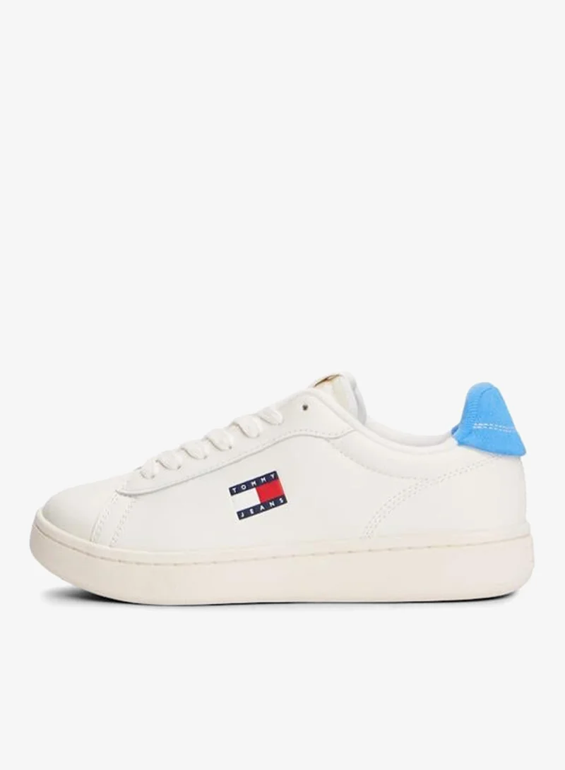 تومي جينز سنيكرز كاجوال أركايف 98