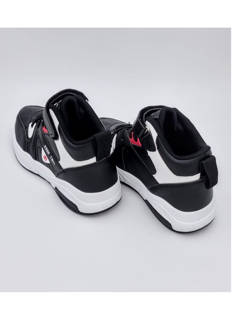 High-quality athletic and school shoes for both genders, in attractive colors and a stylish design. - Image 5