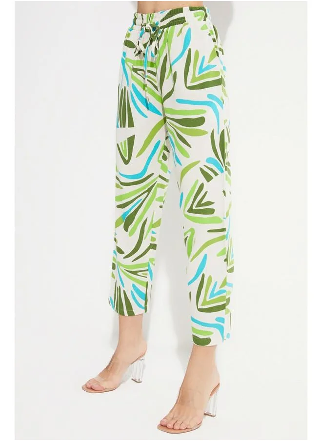 جون June Women Exclusive Elastic Waist Viscose Blend Patterned Jogger Woven Trouser Green