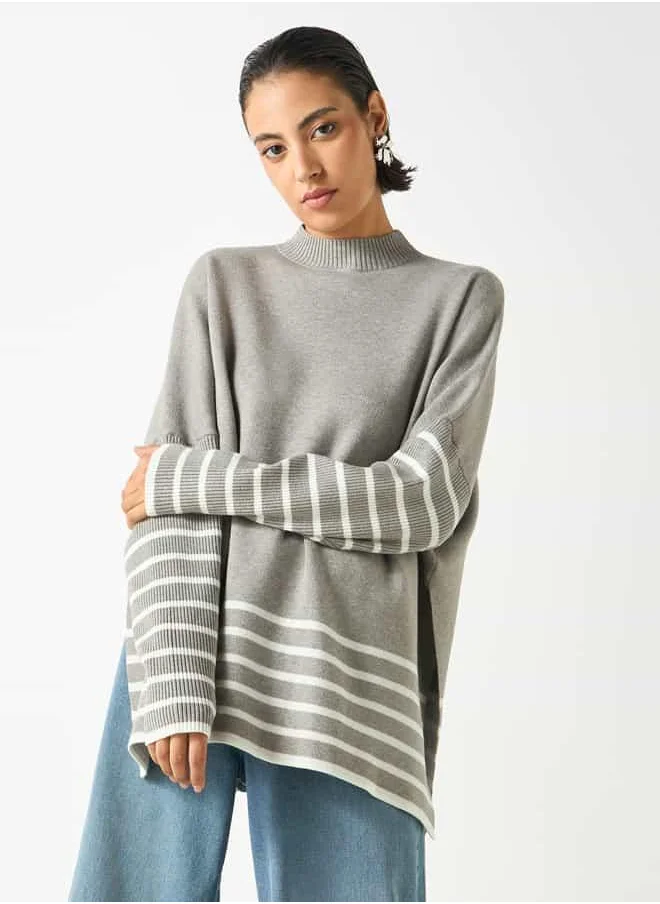 2Xtremz 2Xtremz Stripe Detail Pullover with High Neck