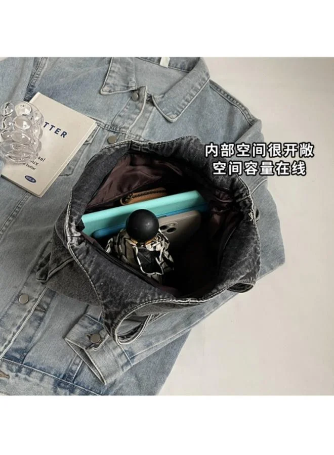 تايك تو Black Badge Detail Denim Tote Bag