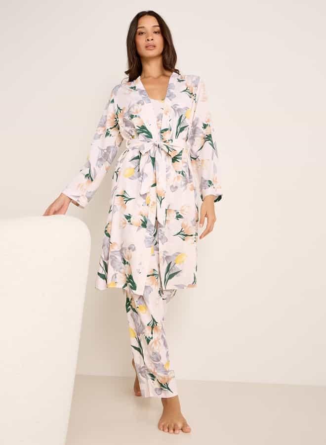 سبلاش فيڤ طقم روب نوم بطبعة زهور مع كاميسول وبيجامة - Image 1