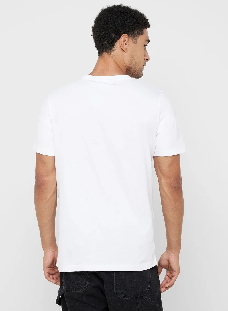 FAV Text Print Crew Neck T-Shirt
