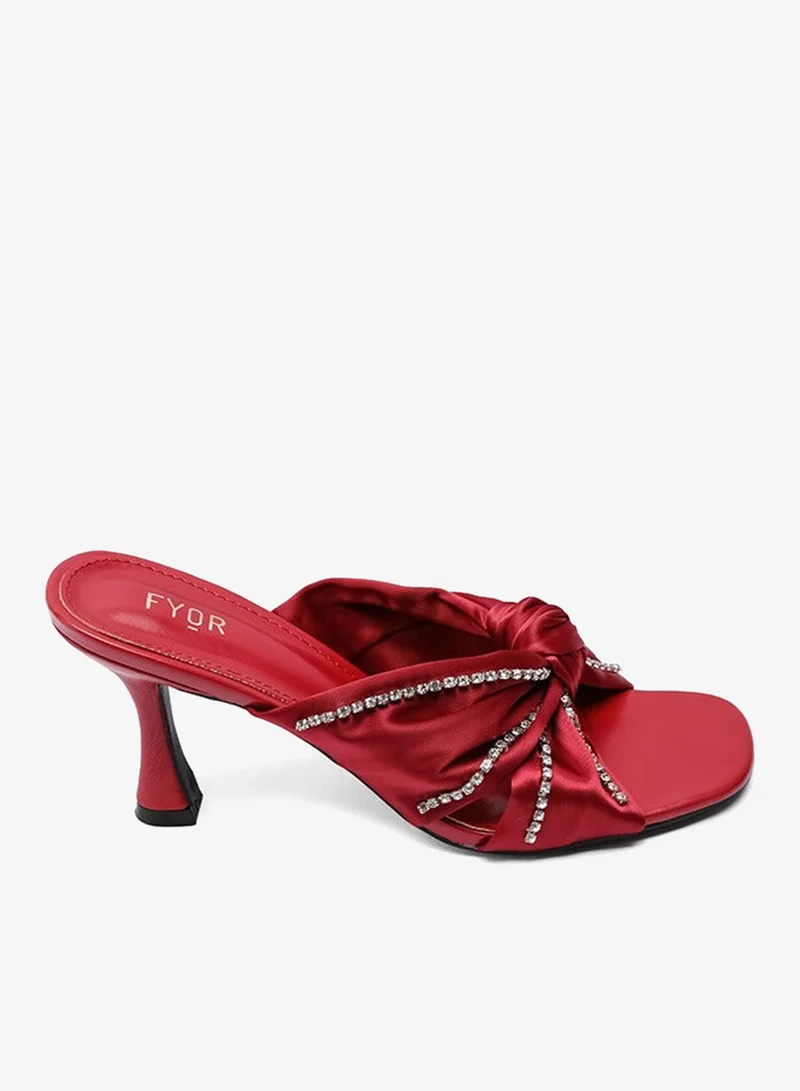 فايور صندل نسائي ساتان بعقدة