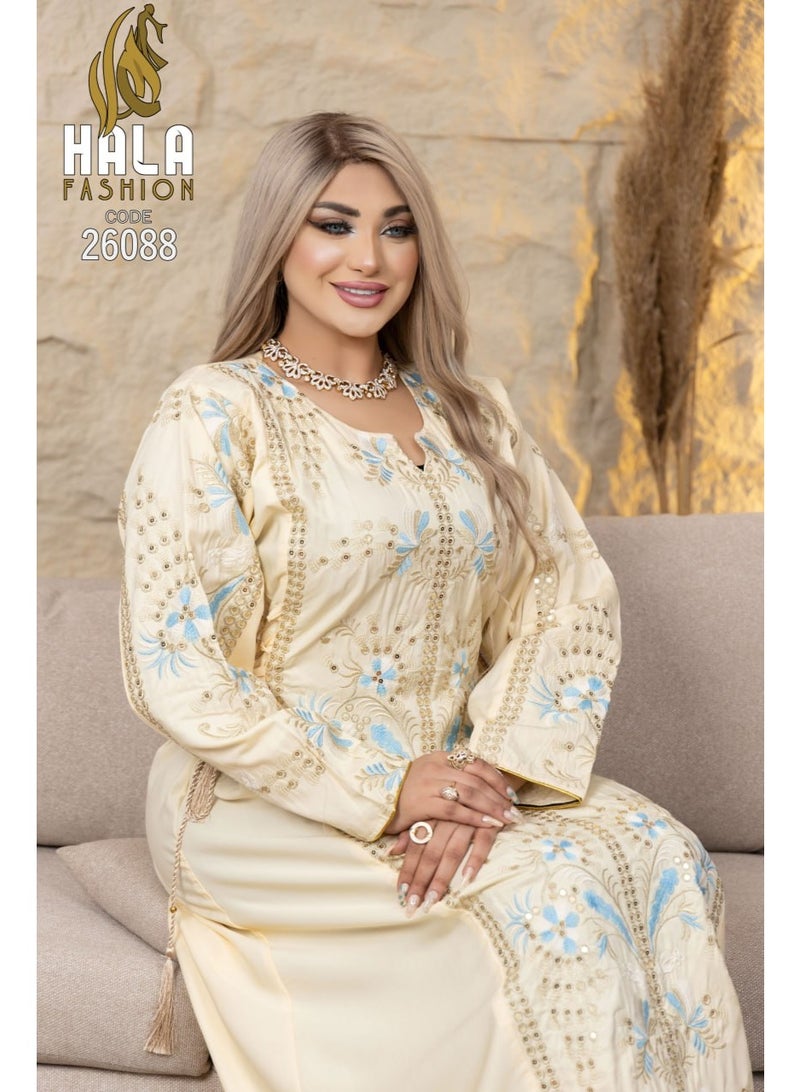 عباية حريمي كتان فاخر مطرزة بتطريز كلاسيكي راقي – عباية خروج واستقبال للمناسبات عالية الجودة - Image 3