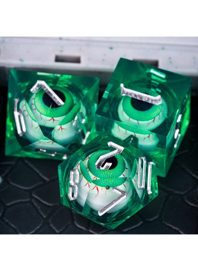 cusdie Cusdie 7-Die Liquid Core Eye Dice Handmade DND Dice Set Sharp Edges, Floating Eyeball Dice for Dungeons and DragonsTabletop Role Playing Game(Green Eyeball)  - Image 3