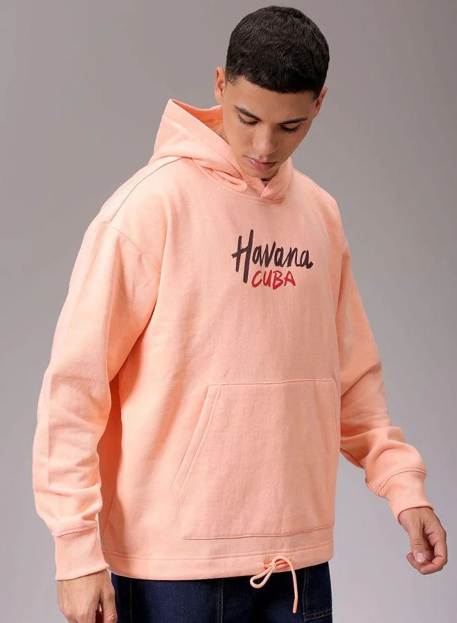 ذا انديان كراج كو Men Oversized Placement Print Overhead Hooded Sweatshirt