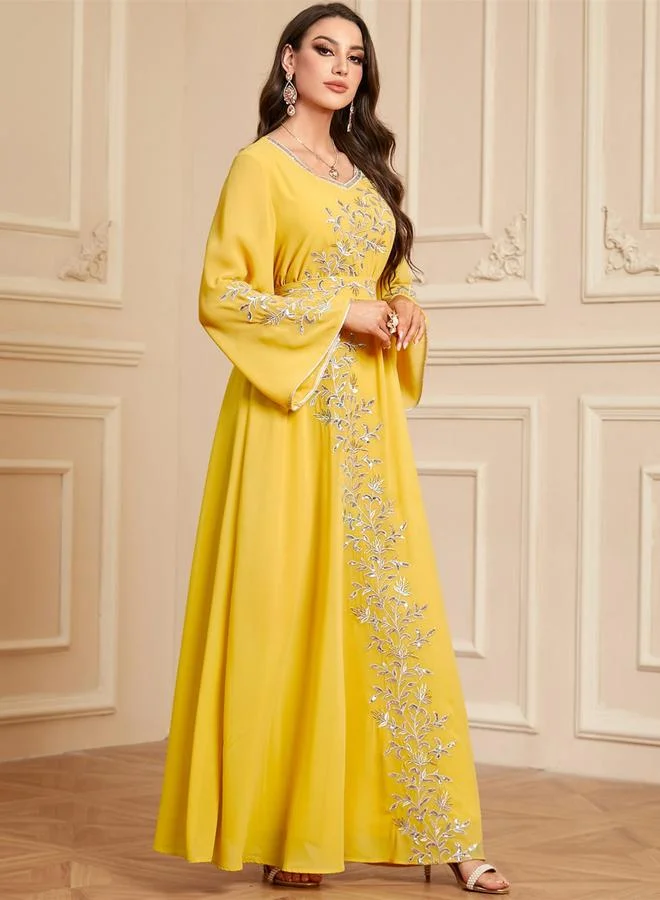 تايك تو جلابية بتطريز زهور