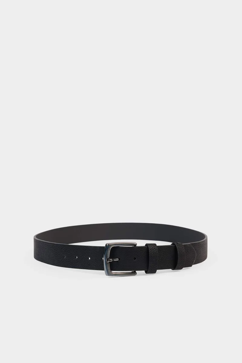 ديفاكتو Man Rectangle Clasp Faux Leather
