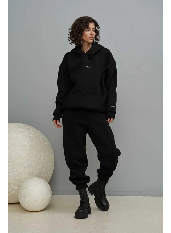 Minimal Print Black Tracksuit.