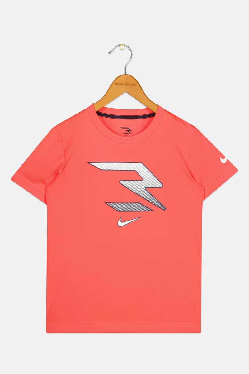 Nike تي شيرت تدريب بأكمام قصيرة من نايك 3 براند بواسطة راسل ويلسون للأطفال الأولاد، وردي - Image 1