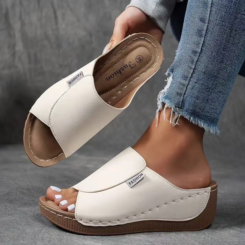 Large Size Thick-Soled Casual Slippers For Women Solid Color Simple Fashion Fish Mouth Slippers - Image 5