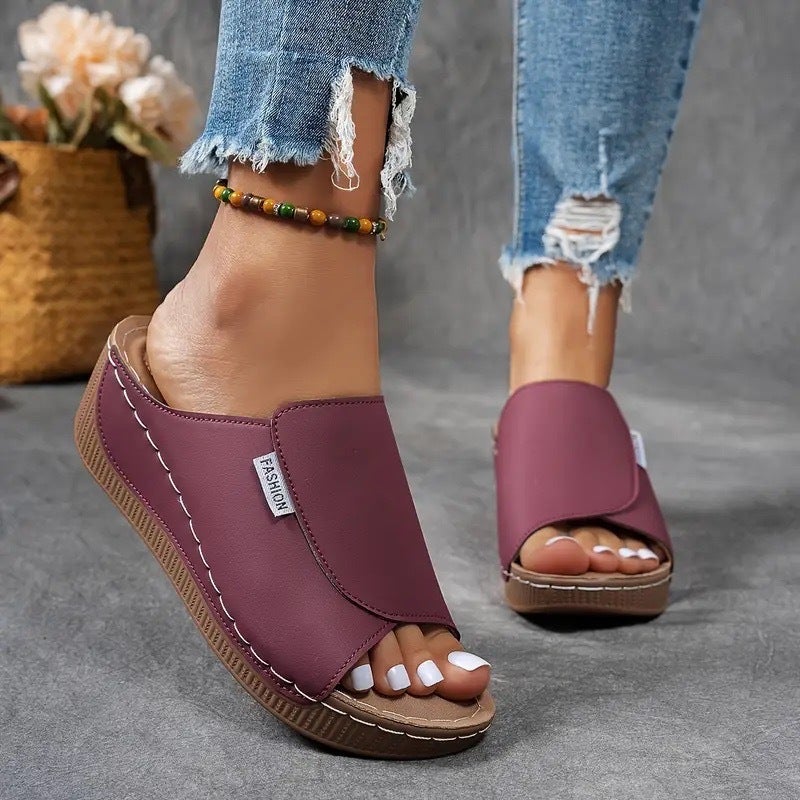 Large Size Thick-Soled Casual Slippers For Women Solid Color Simple Fashion Fish Mouth Slippers - Image 1