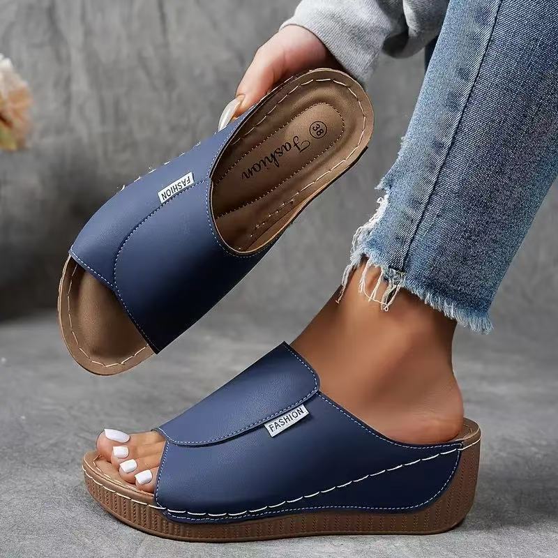 Large Size Thick-Soled Casual Slippers For Women Solid Color Simple Fashion Fish Mouth Slippers - Image 3