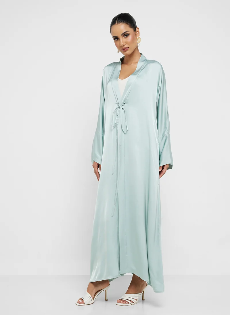 Khizana Abaya With Tie Up Closure