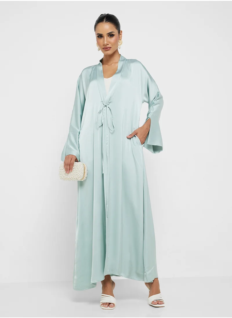 خزانة Abaya With Tie Up Closure