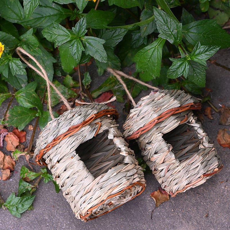 Handwoven Grass Bird Nest for Pets - Image 3