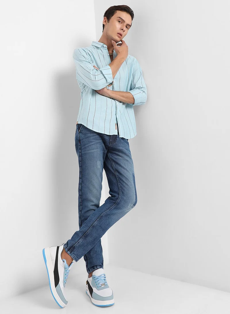 Campus Sutra Men's Light Blue Contrast Pinstriped Shirt
