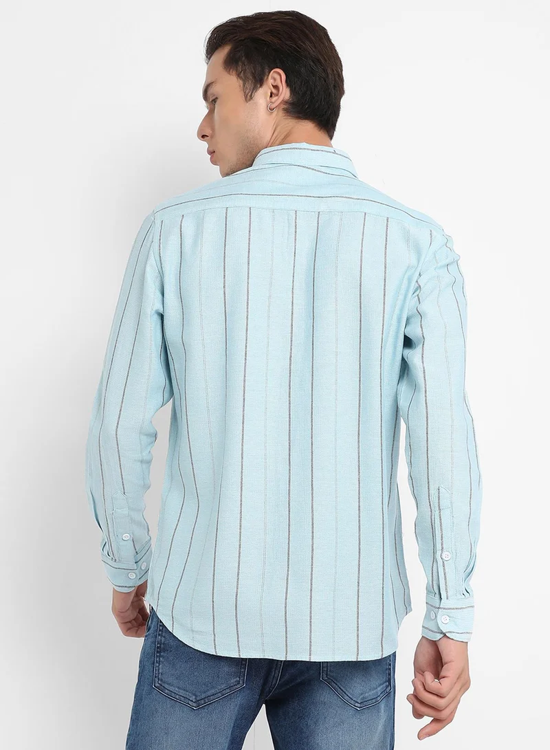 Campus Sutra Men's Light Blue Contrast Pinstriped Shirt